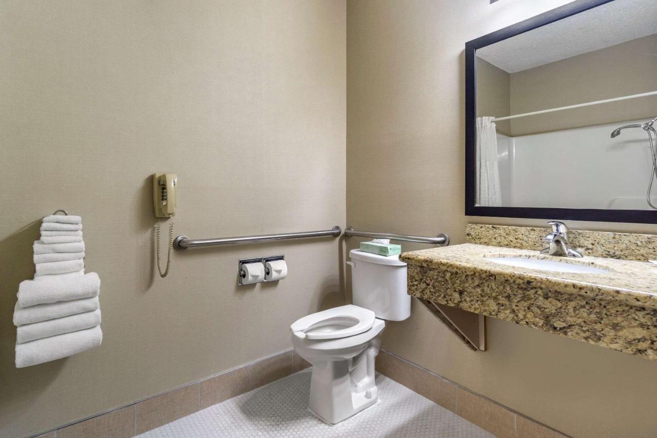 Comfort Inn & Suites Bothell - Seattle North מראה חיצוני תמונה